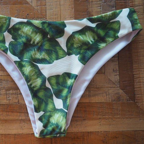 Cheeky banana leaf bikini bottoms - Picture 1 of 2